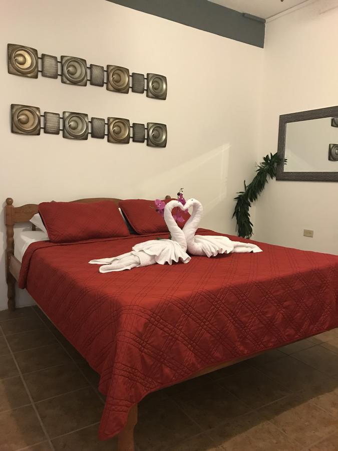 مدينة بليز Bella Sombra Guest House Downtown المظهر الخارجي الصورة