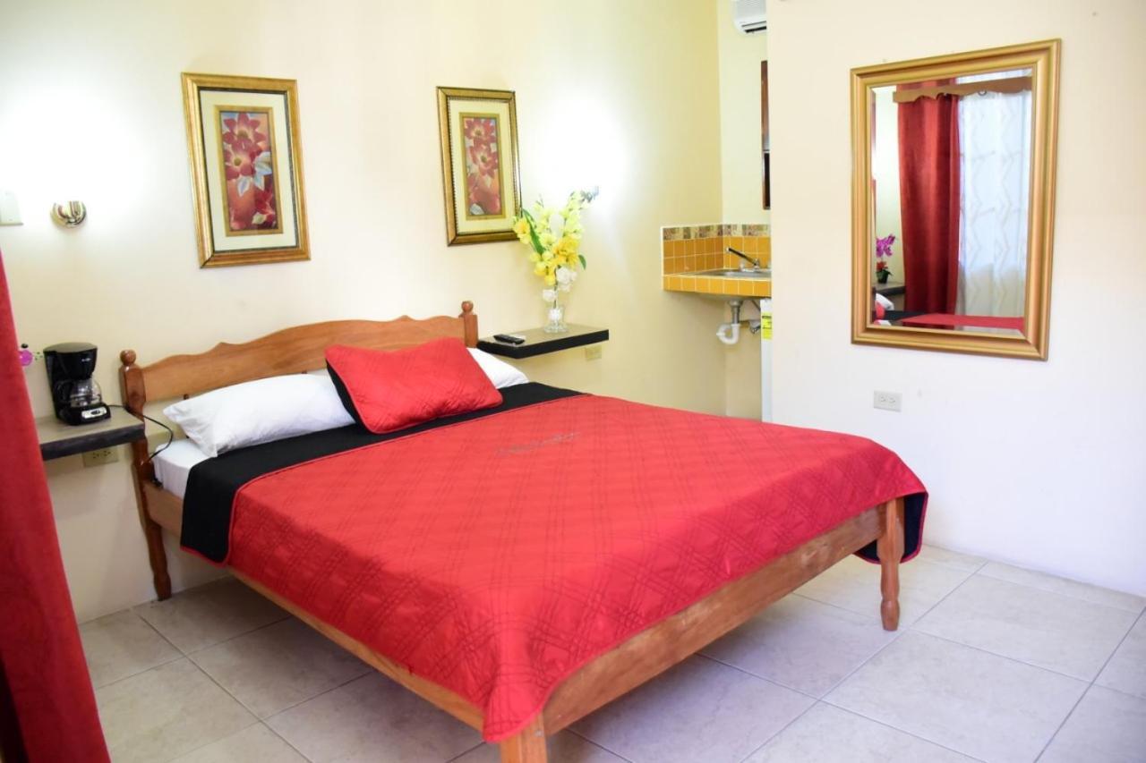 مدينة بليز Bella Sombra Guest House Downtown المظهر الخارجي الصورة