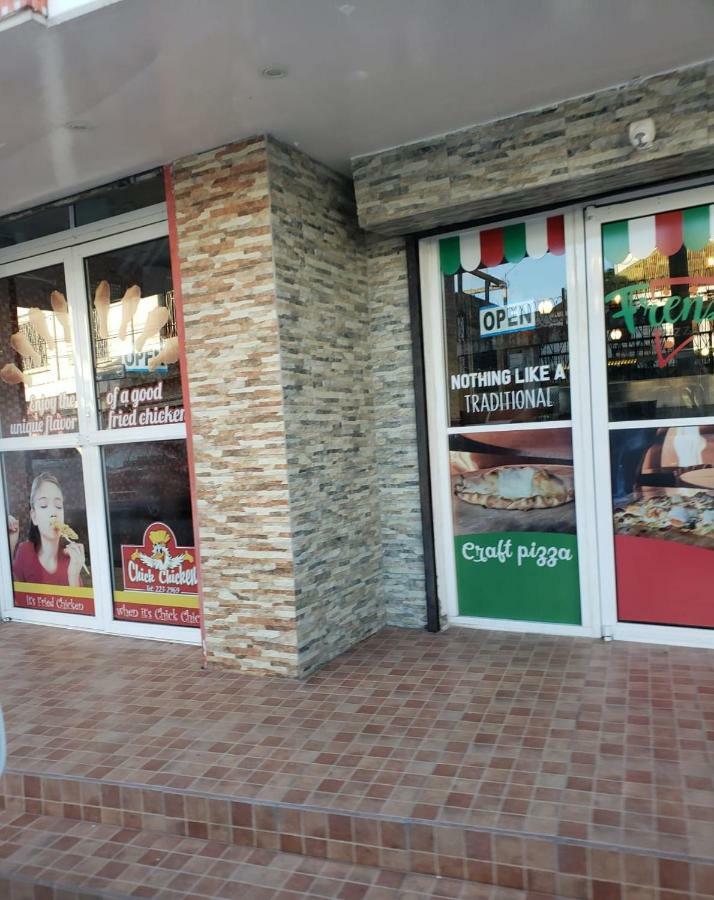 مدينة بليز Bella Sombra Guest House Downtown المظهر الخارجي الصورة